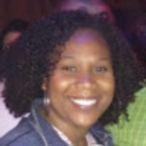 Meet your Posher, Latia